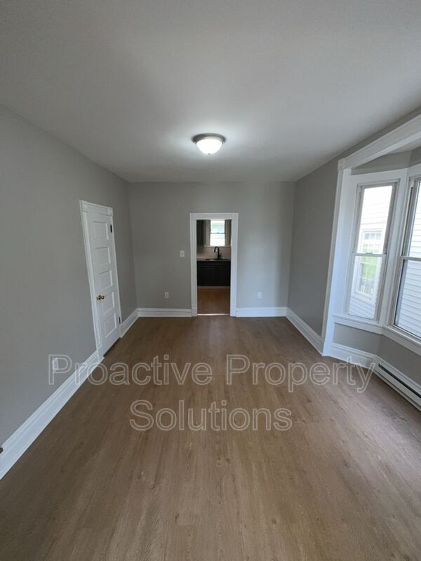 Foto del edificio - 327-329 S 10th St