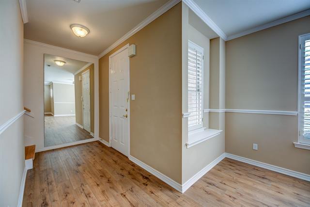 Building Photo - 5855 Pecan Chase