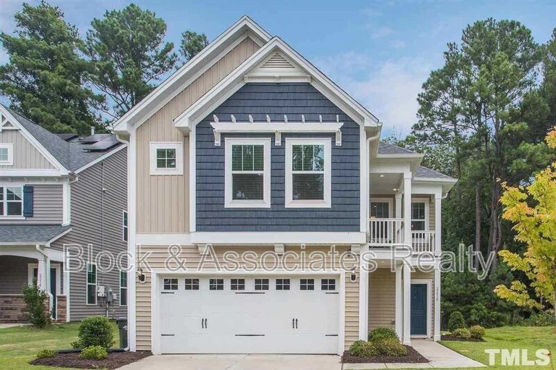 Foto principal - 2212 Magnolia Tree Ln