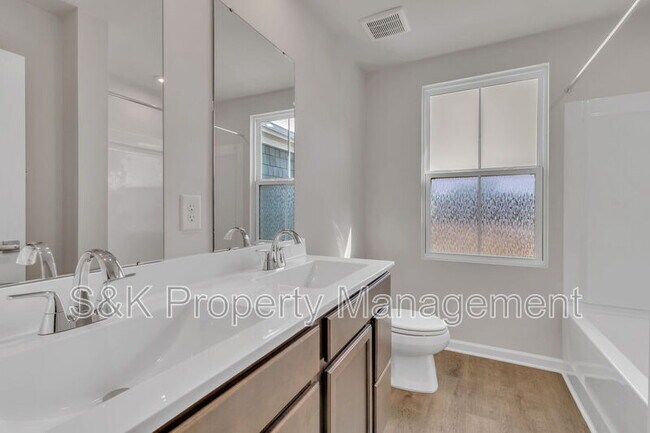 Foto del edificio - 2113 Gilmer Ln