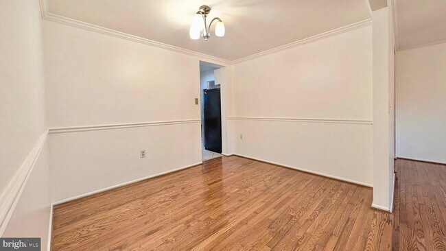 Building Photo - 7051 Leewood Forest Dr