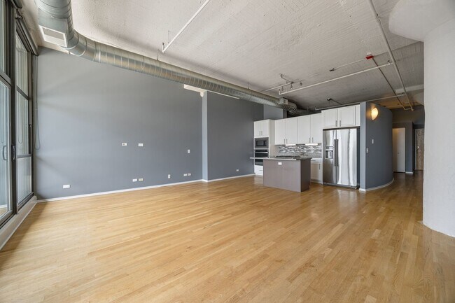 Building Photo - 1530 S State St