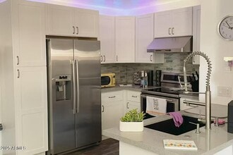 Building Photo - 16627 N 45th Pl