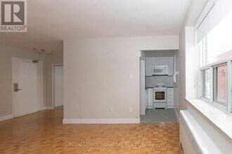 Building Photo - 1291 Bayview Ave