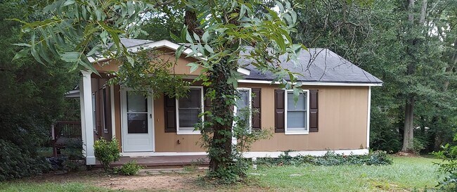 Foto del edificio - 420 Edwards Dr NE