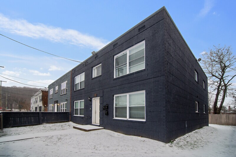 Primary Photo - 1619 Butler St S