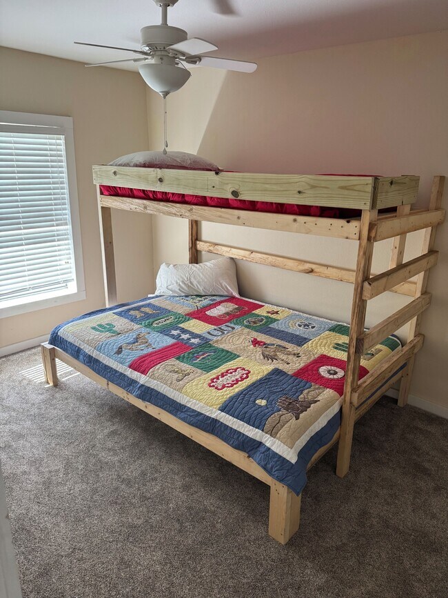 Foto del edificio - 15191 County Road 426