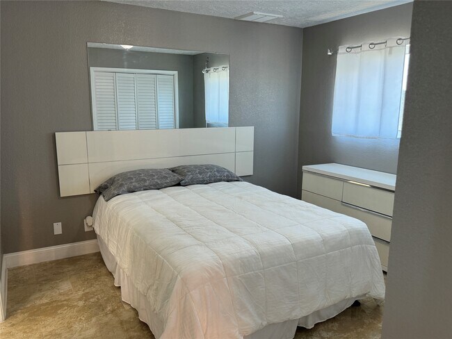 Foto del edificio - 8416 Seawall Blvd
