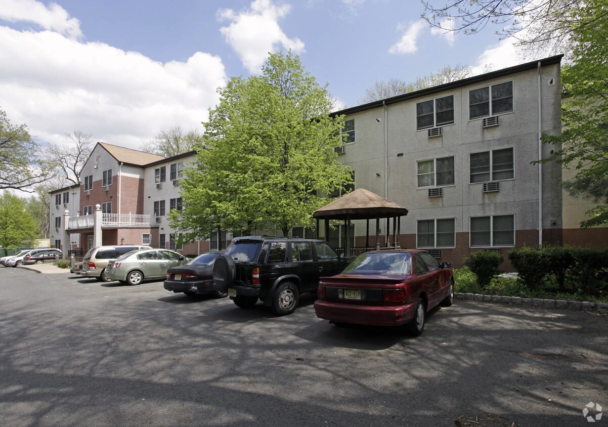 Building Photo - North Oraton Homes