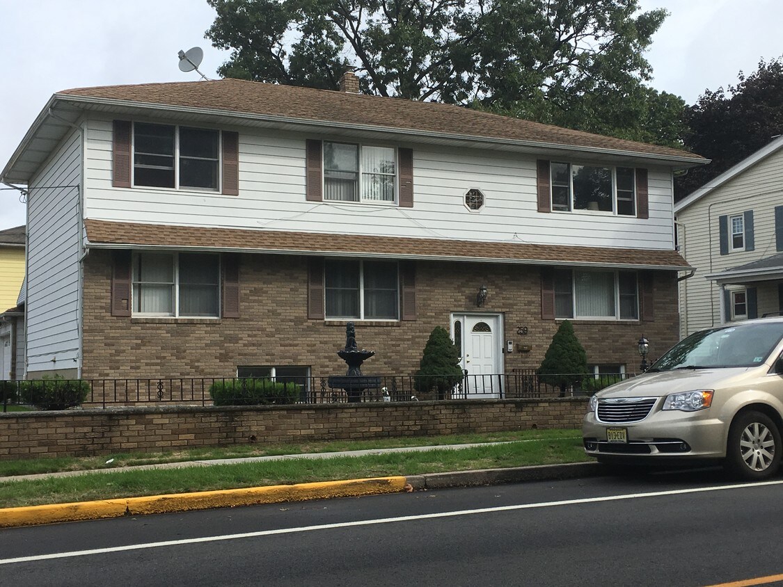 259 Diamond Bridge Ave, Hawthorne, NJ 07506 Apartments in Hawthorne