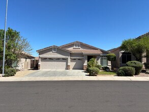 Building Photo - 10454 W Foothill Dr
