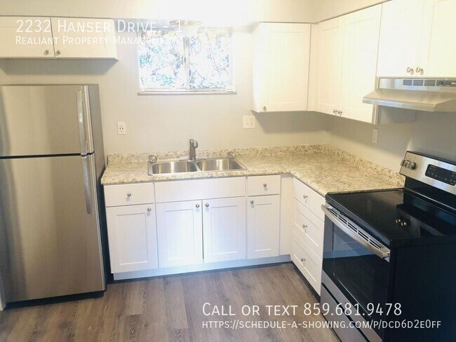 Foto del edificio - 2232 Hanser Dr