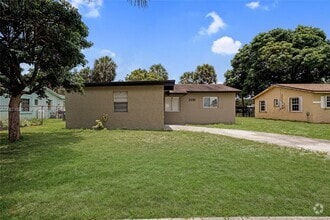 Building Photo - 2530 NW 26th Ave