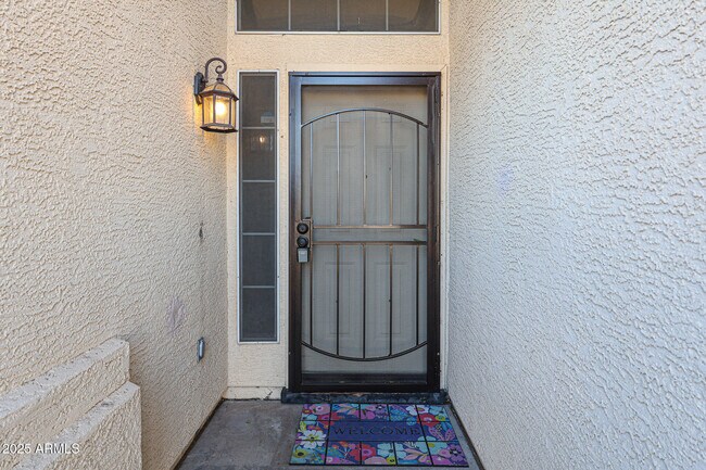 Foto del edificio - 6209 W Blackhawk Dr