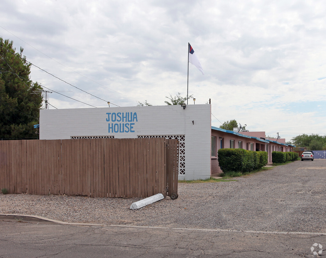 Primary Photo - Joshua House