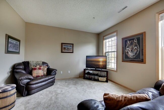 Foto del edificio - 1567 Legacy Pkwy E