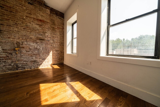 Building Photo - 625 Sterling Pl