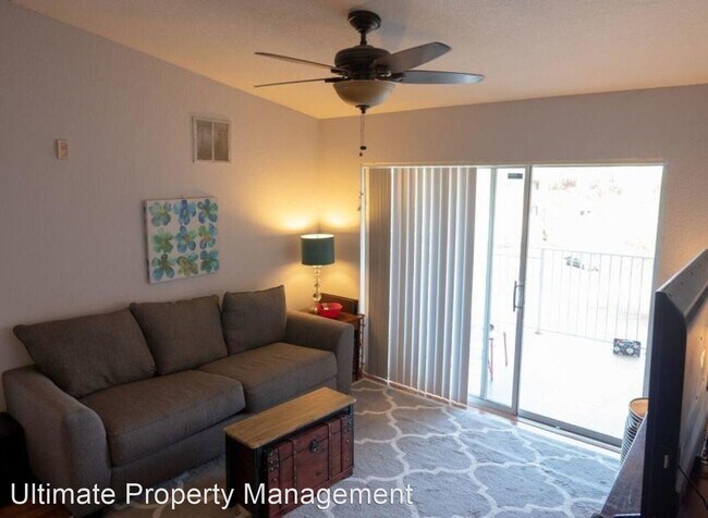 Building Photo - 2 br, 2 bath House - 171 SW Palm Drive 305