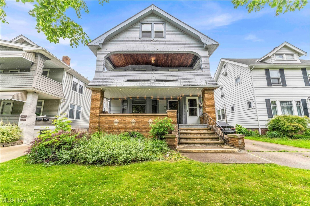 Primary Photo - 2145 Waterbury Rd