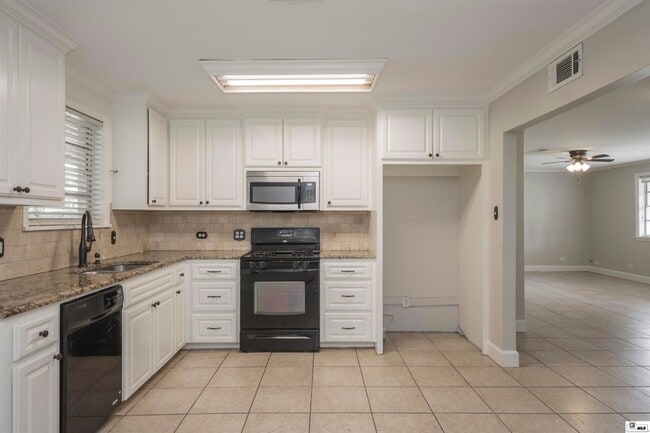 Foto del edificio - 2004 Spencer Ave