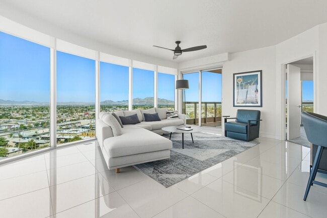 Foto del edificio - Turnberry Towers East 1507