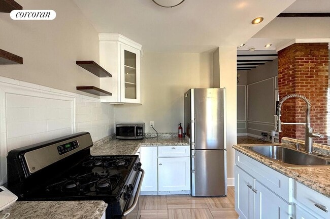 Foto del edificio - 1013 E 96th St