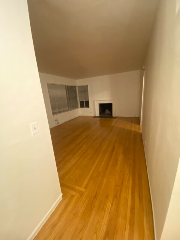 Foto del edificio - 2480 Virginia St