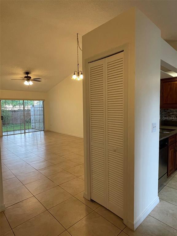 Building Photo - 1219 Lucaya Cir