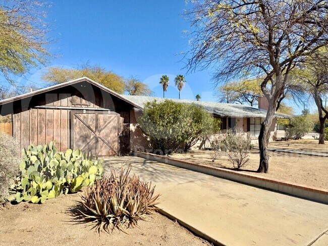 Foto del edificio - 5427 E Eastland St