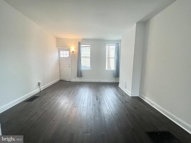 Building Photo - 3115 Janney St