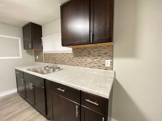 Foto del edificio - Pittsburg Abode:New Year, New Home: 50% Of...