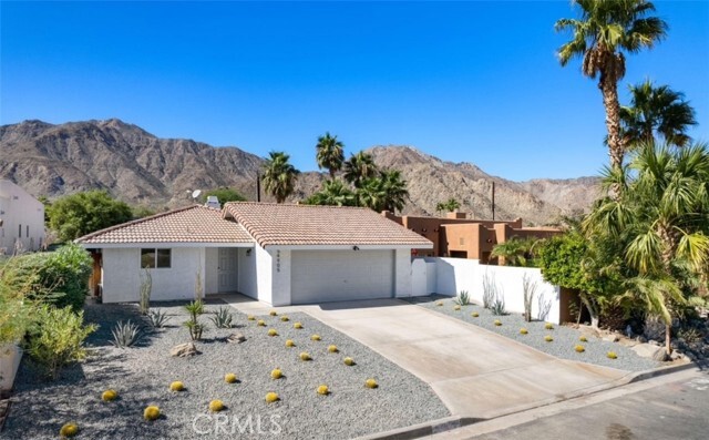 Foto del edificio - 54905 Avenida Diaz