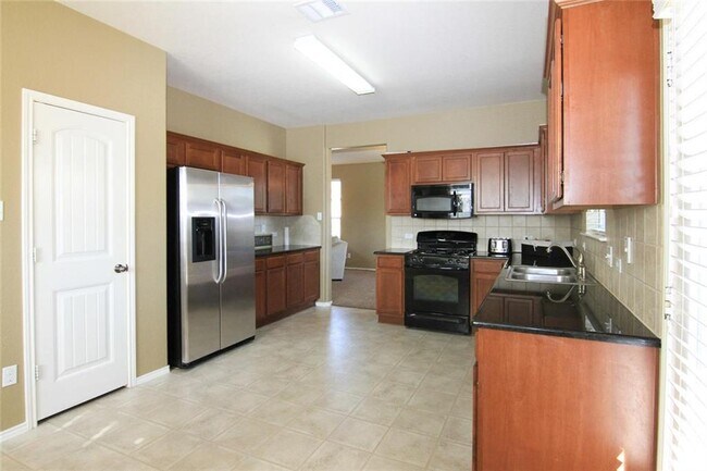 Foto del edificio - 2705 Overton St