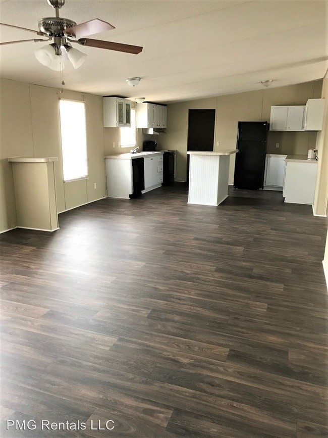 Foto del edificio - 4305 Settlement Rd