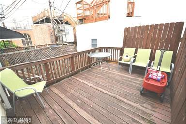Deck - 1415 Jackson St