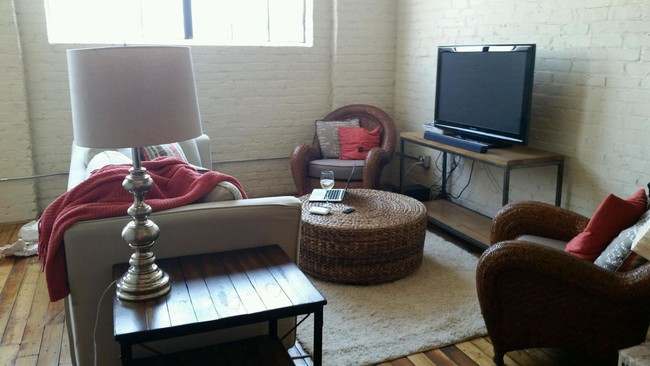 Sala de estar - Monroe Lofts