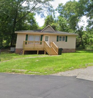 Foto principal - 8 Village Terrace Dr