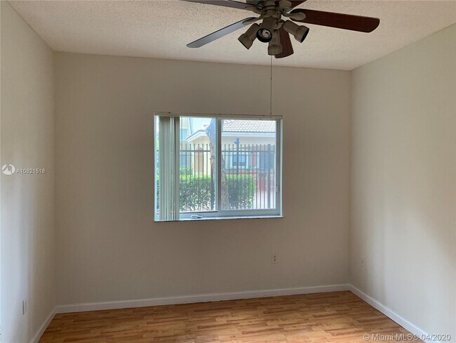 Building Photo - 7085 Nova Dr
