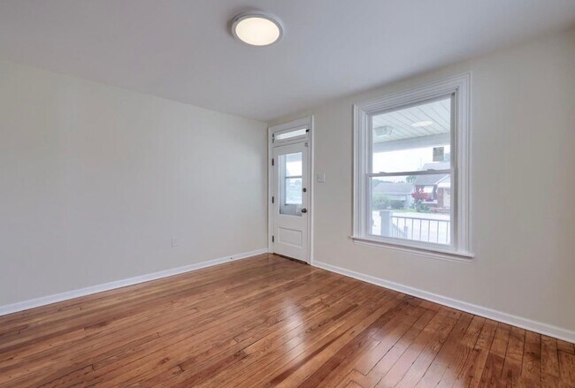 Foto del edificio - 1202 Baltimore St