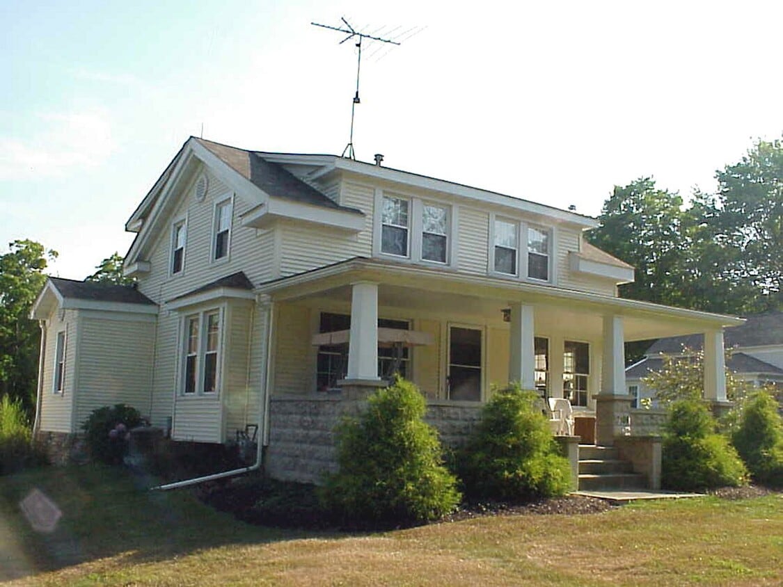 Primary Photo - Scenic view home