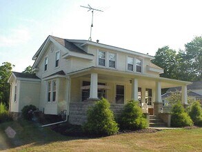 Building Photo - 7108 Wakefield Rd