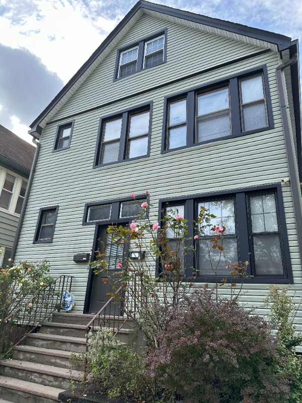 89 Girard Ave Unit 3, East Orange, NJ 07017 Room for Rent in East