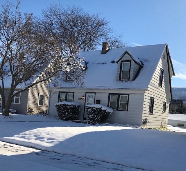 Building Photo - 3950 N 86th St