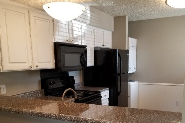Foto principal - 1401 Tennis Dr