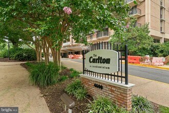 Building Photo - 4600 S Four Mile Run Dr