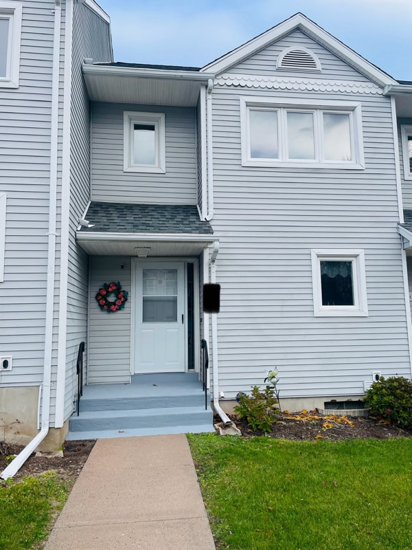 Foto principal - 19 Oak Ridge Dr