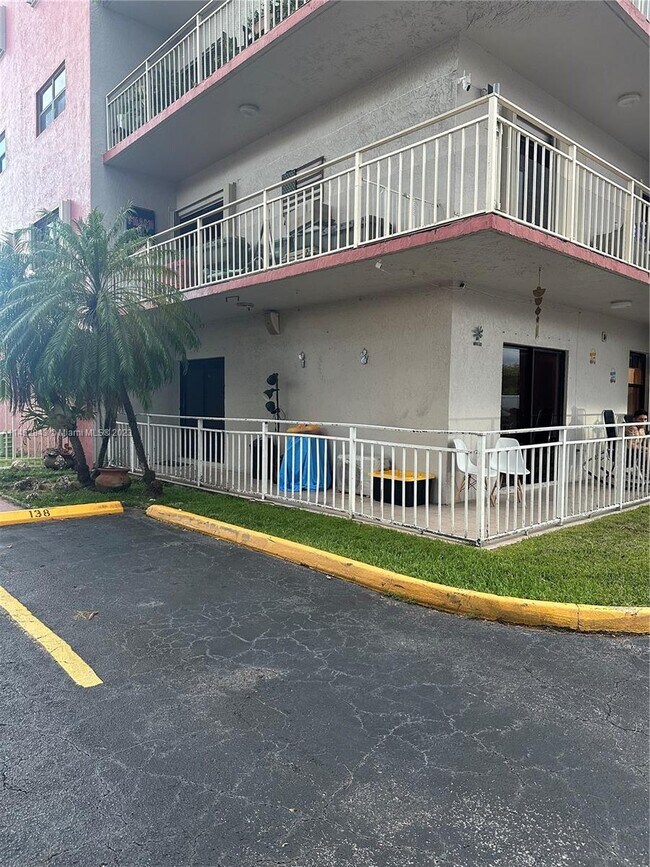 Building Photo - 8425 NW 8th St