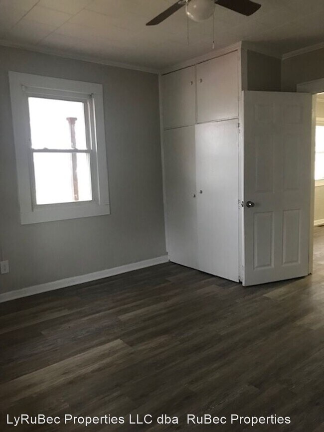 Building Photo - 3 br, 2 bath House - 208 W Lee Ave
