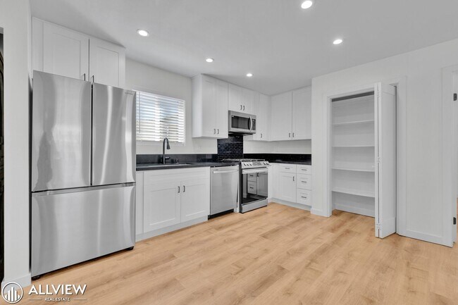 Foto del edificio - 4616 36th St