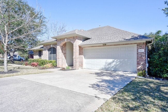 Building Photo - 9137 Fainwood Ln